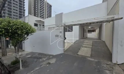 Casa comercial para alugar na Avenida Gonçalves Dias, 0, 598, Centro, Marília