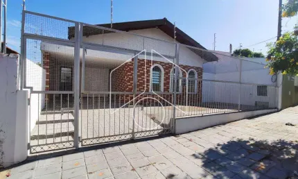Casa com 3 quartos para alugar na Rua Eurípedes Soares da Rocha, 1104, Cavalieri, Marília