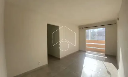 Apartamento com 3 quartos para alugar na Rua Quinze de Novembro, 20762, Somenzari, Marília
