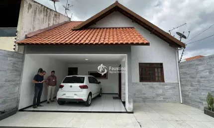 Casa com 3 dormitórios à venda, 152 m² por R$ 575.000,00 - Jardim Tavares - Campina Grande/PB