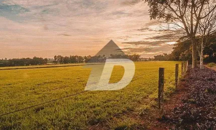 Terreno em condomínio fechado à venda na Rodovia SP 340, 127, Tanquinho Velho, Jaguariúna por R$ 540.000