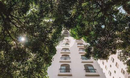Apartamento com 3 quartos para alugar na Avenida Júlio de Mesquita, 1054, Cambuí, Campinas, 180 m2 por R$ 10.200