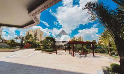 Apartamento com 4 quartos para alugar na Rua Hermantino Coelho, 901, Mansões Santo Antônio, Campinas, 150 m2 por R$ 5.500