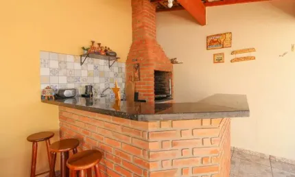 Casa com 3 Quartos e 2 banheiro à Venda, 130m²Vila Madalena - São Paulo,