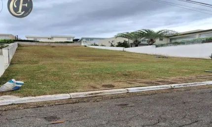 Terreno à venda no Tamboré, Santana de Parnaíba 
