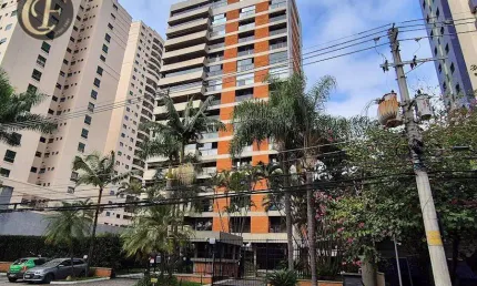 Apartamento com 4 quartos para alugar no Alphaville, Barueri 