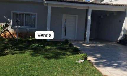 Casa para Venda em Santana de Parnaíba, Alphaville, 3 dormitórios, 1 suíte, 3 banheiros