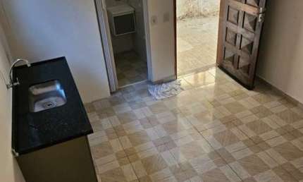 Casa para Locação em Osasco, Rochdale, 2 dormitórios, 2 banheiros, 2 vagas