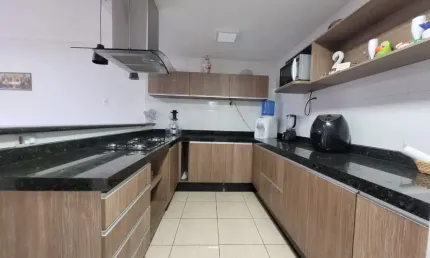 Sobrado com 3 dormitórios sendo 1 suíte - Clarice I - Votorantim/SP