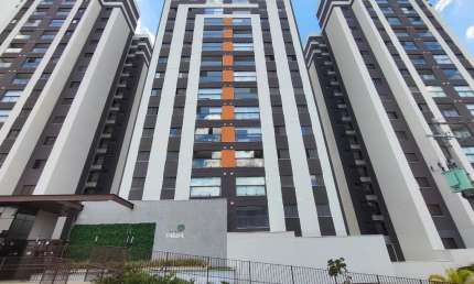 Apartamento 2 Dormitórios, 1 suíte, 2 vagas com depósito - Jd. Gonçalves