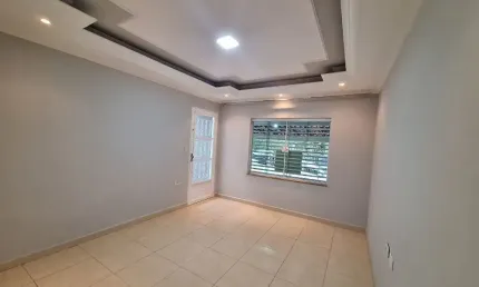 Casa com 2 quartos à venda na Rua Fernando Silva, 300, Jardim Astro, Sorocaba