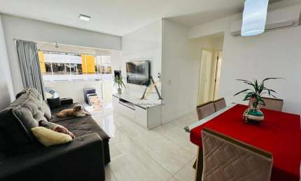 Apartamento diferenciado no centro de Balneário Camboriú