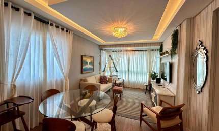 Apartamento mobiliado na quadra do mar em Balneário Camboriú