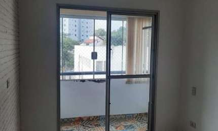 Apartamento 55 m², 2 dormitórios, Saúde próximo aos metrôs Saúde e Praça da Árvore