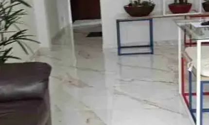 Apartamento reformado prédio misto(residencial/comercial) quarto flexível para virar sala ou quarto