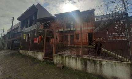 Casa com 3 quartos para alugar no Cinqüentenário, Caxias do Sul 