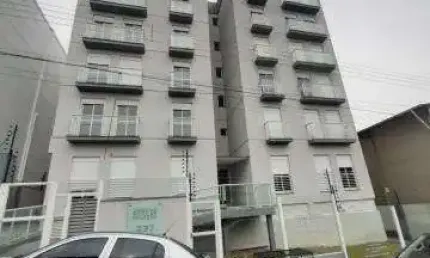 Apartamento com 3 quartos para alugar no Cinqüentenário, Caxias do Sul 