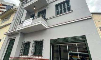 Prédio à venda no Madureira, Caxias do Sul 