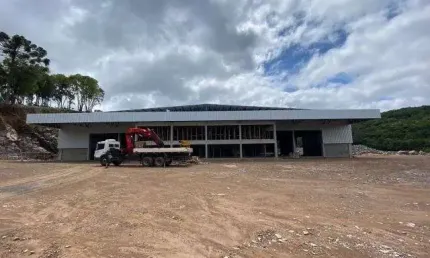 Barracão / Galpão / Depósito para alugar na Ana Rech, Caxias do Sul 