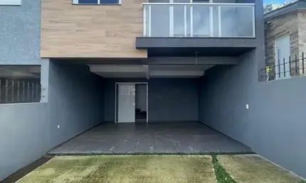 Casa com 3 quartos à venda no São Luiz, Caxias do Sul 
