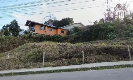 Terreno à venda no Charqueadas, Caxias do Sul 