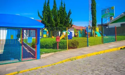 Casa com 4 quartos à venda no Desvio Rizzo, Caxias do Sul 