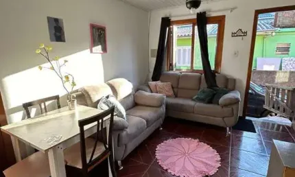 Casa com 2 quartos à venda no Charqueadas, Caxias do Sul 