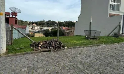 Terreno à venda na Ana Rech, Caxias do Sul 