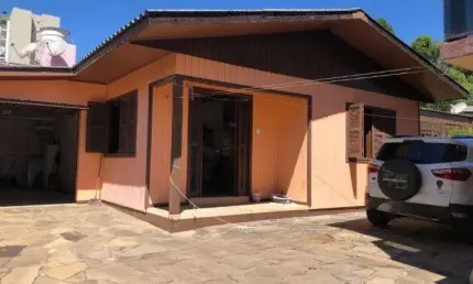 Casa com 5 quartos à venda no Desvio Rizzo, Caxias do Sul 