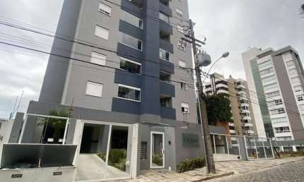 Cobertura com 3 quartos para alugar no São José, Caxias do Sul 