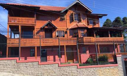 Casa com 4 quartos à venda no Salgado Filho, Caxias do Sul 