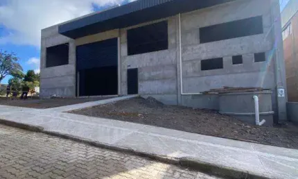 Pavilhão / depósito jardim das hortências caxias do sul