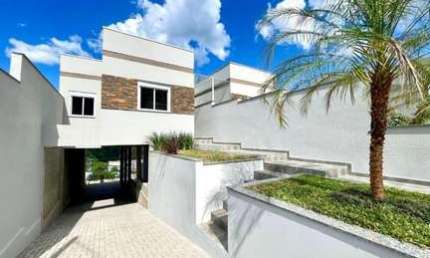 Casa com 3 quartos para alugar no Salgado Filho, Caxias do Sul 