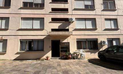 Apartamento com 4 quartos para alugar no São Pelegrino, Caxias do Sul 