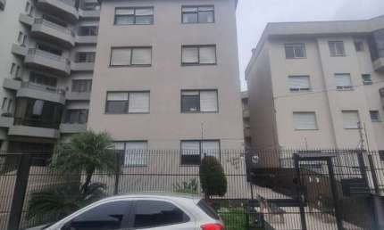 Apartamento com 3 quartos para alugar no Pio X, Caxias do Sul 