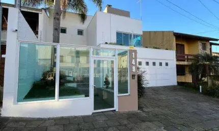 Casa com 3 quartos à venda na Nossa Senhora da Saúde, Caxias do Sul 