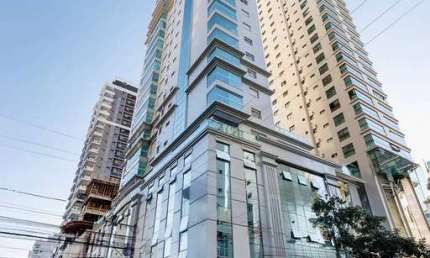 Apartamento com 4 quartos à venda na Rua 137, Meia Praia, Itapema