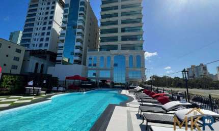Apartamento com 4 quartos à venda na Rua 137, Meia Praia, Itapema