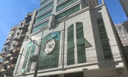 Apartamento com 3 quartos à venda na Rua 137, Meia Praia, Itapema
