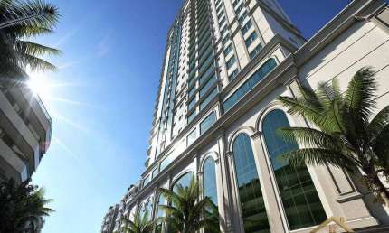 Apartamento com 4 quartos à venda na Rua 137, Meia Praia, Itapema