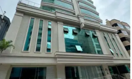 Apartamento com 4 quartos à venda na Rua 137, Centro, Itapema