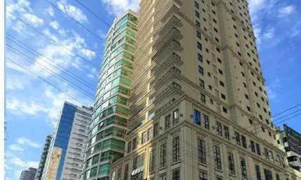 Apartamento com 4 quartos à venda em Meia Praia, Itapema 