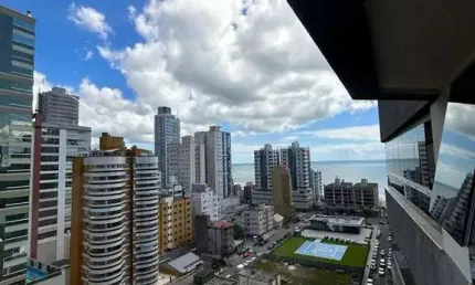 Apartamento com 4 quartos à venda na Rua 137, Meia Praia, Itapema