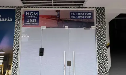 Sala comercial com 1 sala à venda em Meia Praia, Itapema 