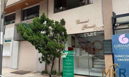 SC579 - Edifício Solar Grimaldi sala comercial em Balneário Camboriú