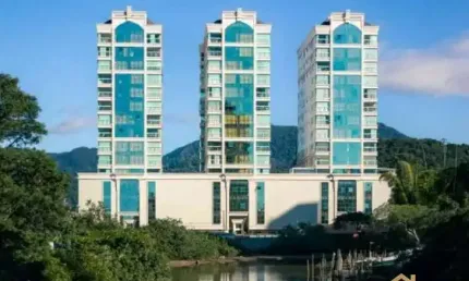 M237 - edifício le tre torri apartamento em itapema