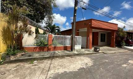Casa em condomínio fechado com 3 quartos à venda na Conjunto Planalto Pingão, Aurora, São Luís