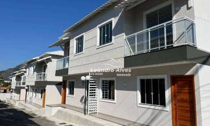 Casa com 2 dormitórios à venda, 68 m² por R$ 299.000,00 - Inoã - Maricá/RJ