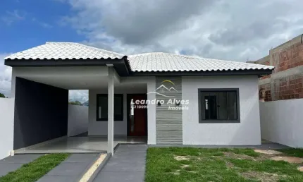 Casa com 2 dormitórios à venda, 80 m² por R$ 430.000,00 - Ubatiba - Maricá/RJ