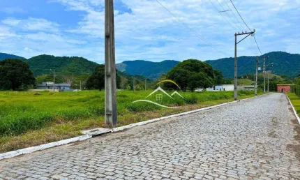 Terreno à venda, 450 m² por R$ 97.000,00 - Espraiado - Maricá/RJ